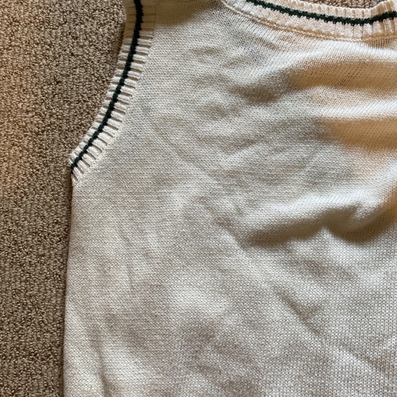 SHEIN V neck Knit Argyle Cream and Green Sweater Vest - Picture 5 of 6